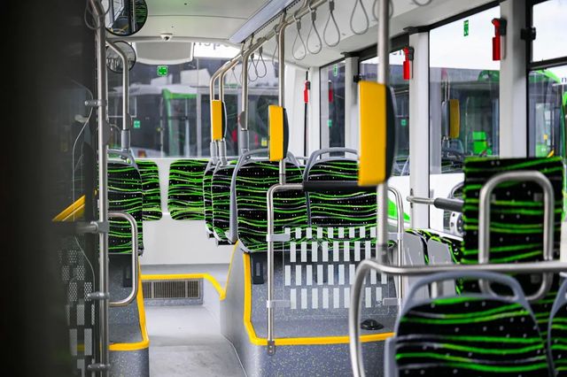 Indiferență crasă la Sibiu / Un bărbat a murit într-un autobuz, pe nimeni nu a interesat / De ce nu au anunțat oamenii șoferul