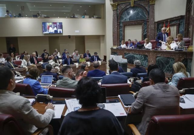 La Asamblea debate hoy la totalidad del Presupuesto y el decreto de simplificación administrativa