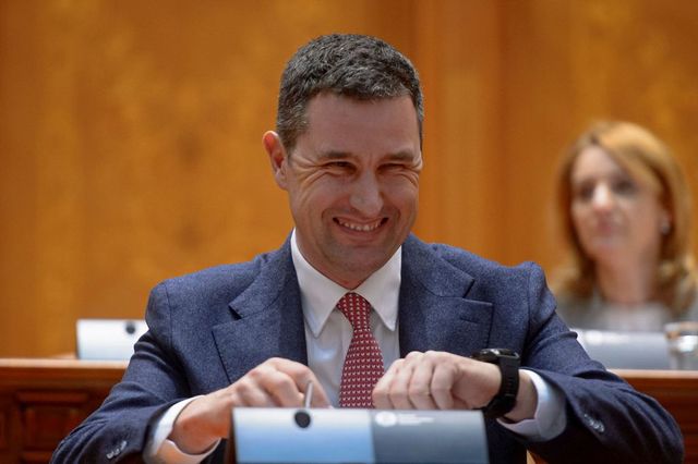 Tanczos Barna: „UDMR nu iese de la guvernare, negocierile continuă”