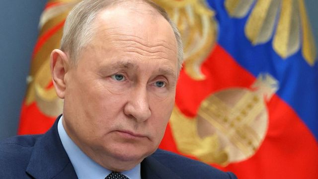 Putin admite que “hay que pensar como detener la tragedia” en Ucrania