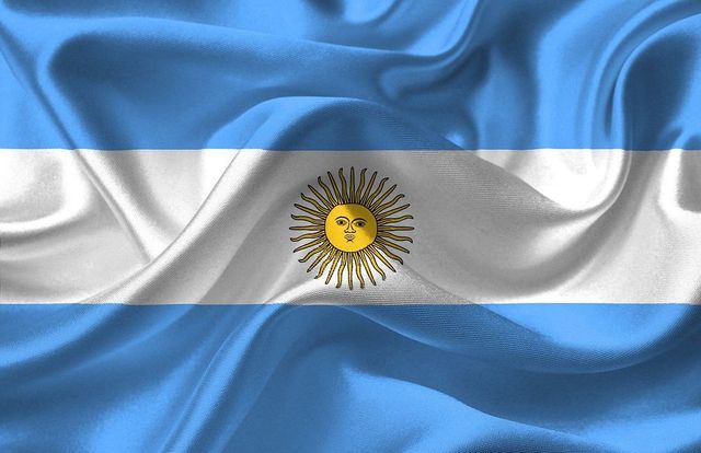 Scandal în Argentina după ce ministrul Sănătății și-a vaccinat prietenii la minister