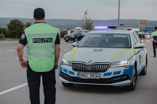 Șoferii, luați la ochi de polițiști: Pe traseele din țară vor fi organizate filte, iar echipajele vor activa în regim sporit