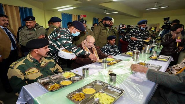 Amit Shah extends J&K visit, will spend night with CRPF in Pulwama