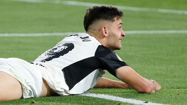 La contundente respuesta del Valencia a Javi Poves por su ataque a Hugo Duro