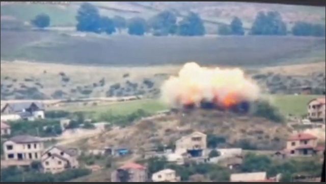 Azerbaidjanul atacă în zona Nagorno-Karabah