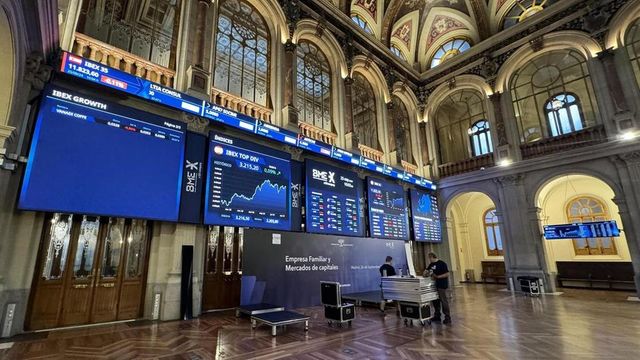 Borsa: l'Europa parte debole, Francoforte -0,24%