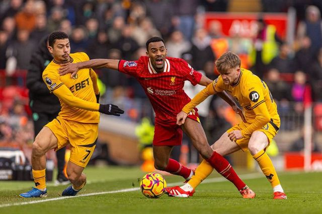 Liverpool și Wolverhampton pregătesc un omagiu emoționant pentru familia lui Diogo Jota