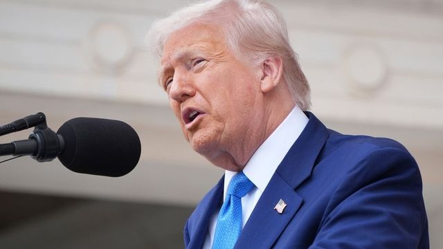 Trump redobla su presión sobre Harvard con la cancelación de todos los contratos federales con la universidad