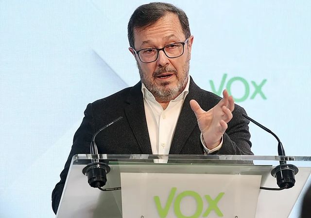 Feijóo exige la dimisión de Sánchez y la convocatoria electoral como «responsable» de la corrupción de Ábalos