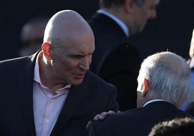 Un diputado de Milei renuncia a su candidatura a las elecciones legislativas por un escándalo de drogas