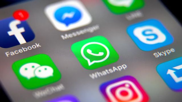 Bruselas acusa a Instagram y Facebook de tener un diseño adictivo