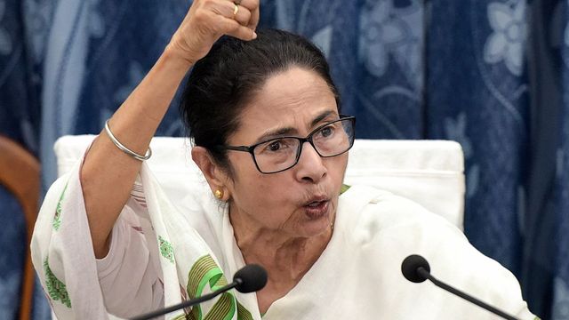 'Maha Kumbh Turned Into Mrityu Kumbh’: Mamata Attacks Yogi Govt Over Prayagraj Deaths