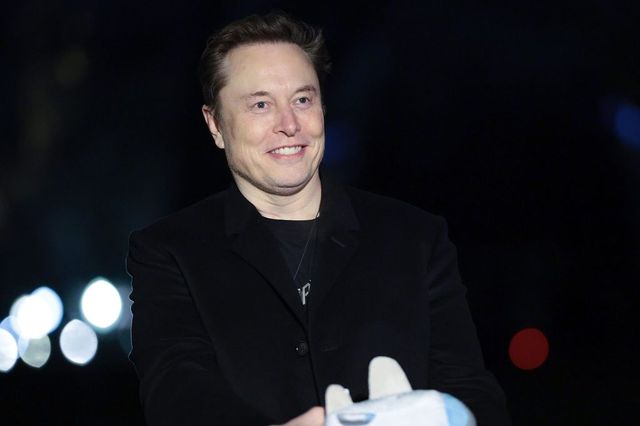 Elon Musk e Shivon Zilis di Neuralink danno il benvenuto al quarto figlio, Seldon Lycurgus