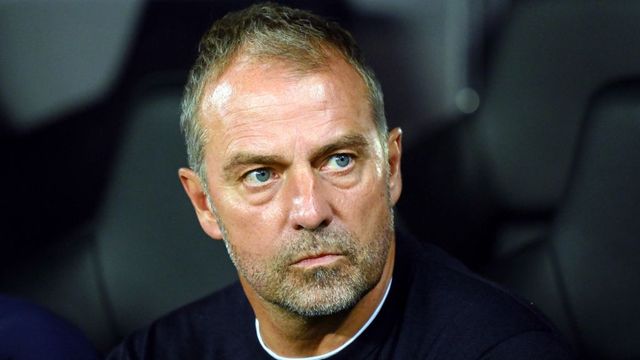 Ханзи Флик каза дали напуска Барселона