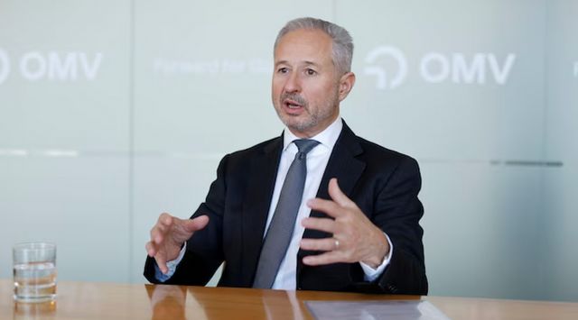 Reprezentanții companiei OMV vor discuta cu președintele Nicușor Dan și premierul Ilie Bolojan despre prețul carburanților