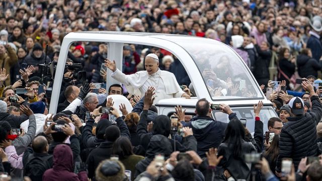 Karácsony másnapján is üzent a világnak Leó pápa