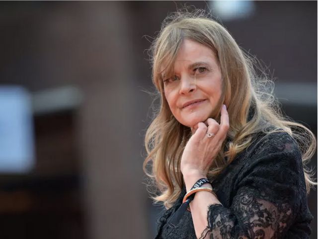 Polemica con Nastassja Kinski per la scena di nudo, Wenders ritira il film e si scusa