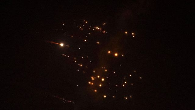 Due feriti gravi, una stazione devastata a Tel Aviv in un attacco dall'Iran