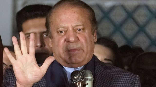 Nawaz Sharif says India-Pakistan should discuss differences, improve ties