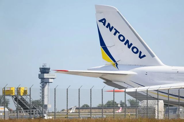 Doi suspecți cu pașapoarte rusești, identificați în cazul dronei cu explozibili de la aeroportul Leipzig