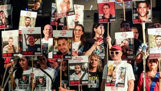 Hamas says Israeli hostages to be freed from Gaza before Trump peace summit in Egypt
