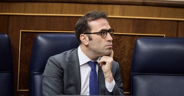 El Gobierno pide una prórroga a Bruselas para responder al expediente por su irrupción en la opa de BBVA al Sabadell