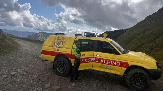 Aereo biposto partito dal Modenese disperso in Appennino