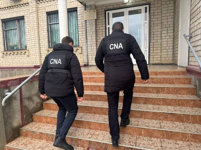 CNA efectuează percheziții într-un dosar de delapidare a fondurilor publice