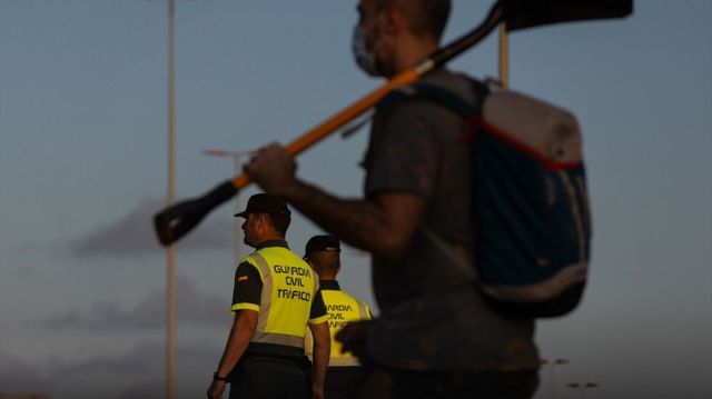 Detenidos 400 «falsos voluntarios» que aprovechan la DANA para robar y trapichear