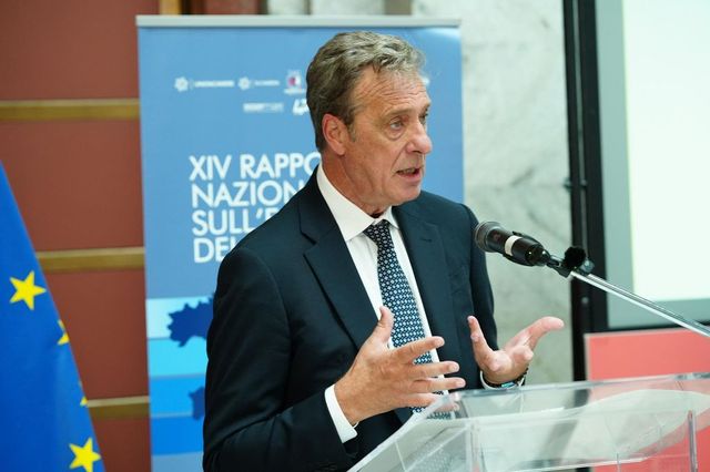 Rapporto blue economy, valore aggiunto di 79 mld in Italia nel 2024, attiva su intera economia 225 mld