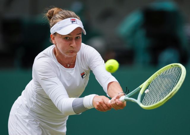 Barbora Krejcikova, noua campionă de la Wimbledon