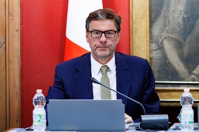 Giorgetti, ambizioso 2% Pil chiesto da Nato, nel 2025 all′1,57%