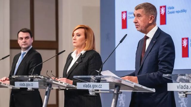 Schodek rozpočtu vzroste na 389 miliard