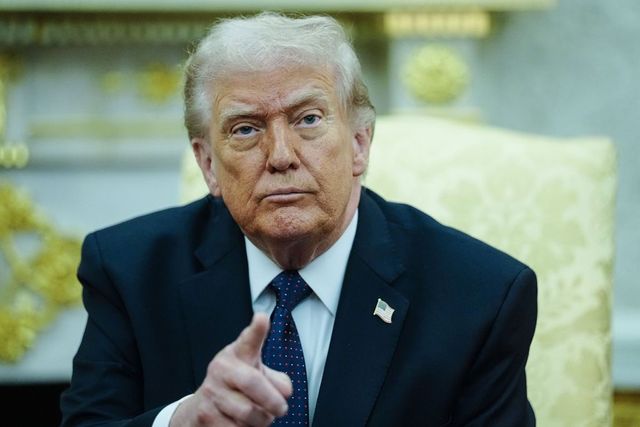 Donald Trump anunță interzicerea accesului la Casa Albă a CNN, MSNOW și Politico