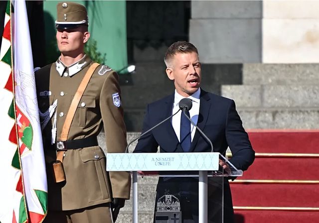 Hungría rompe con Rusia y reconoce el derecho de Ucrania a defenderse
