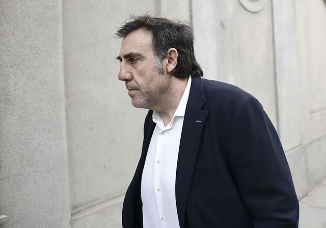 El hermano de Koldo reconoce haber recogido sobres con dinero en Ferraz