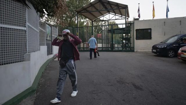 El Gobierno paraliza la acogida de migrantes en el CETI de Ceuta ante su posible colapso