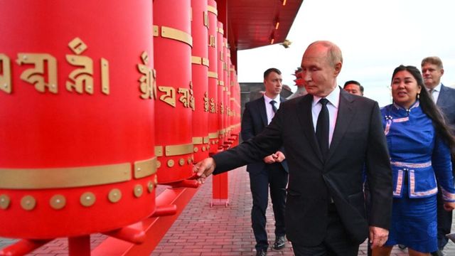 Vladimir Putin a sosit în Mongolia – prima deplasare într-un stat membru al Curții Penale Internaționale