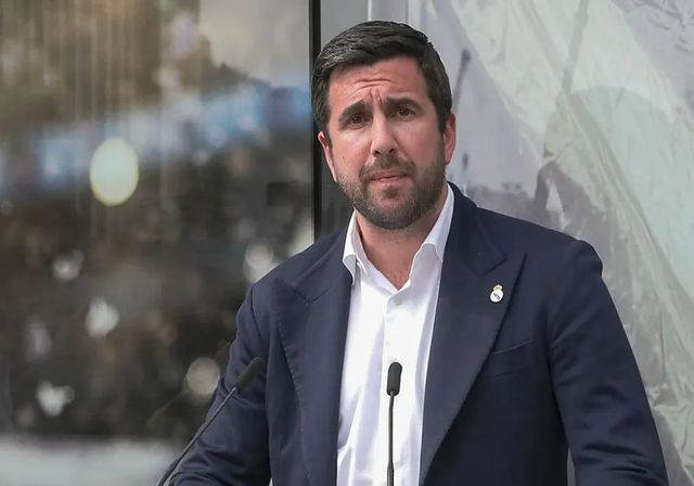 Enrique Riquelme elige a Raúl como director deportivo para el Real Madrid