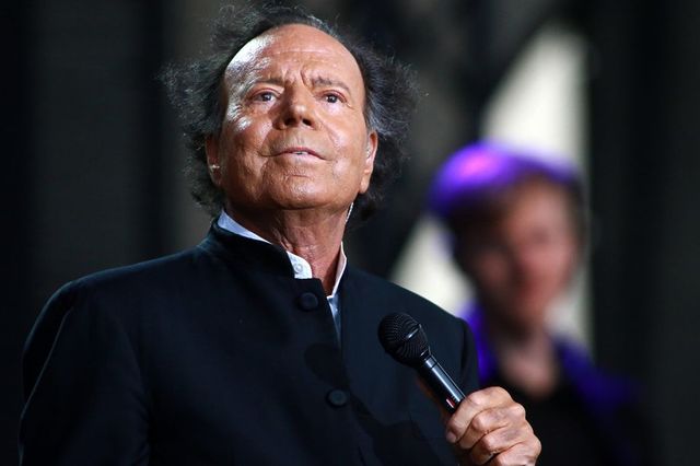 Prima reacție a lui Julio Iglesias, după ce a fost acuzat de agresiune sexuală