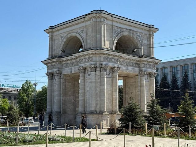 Arcul de Triumf din Chișinău va fi transmis în administrarea Ministerului Culturii