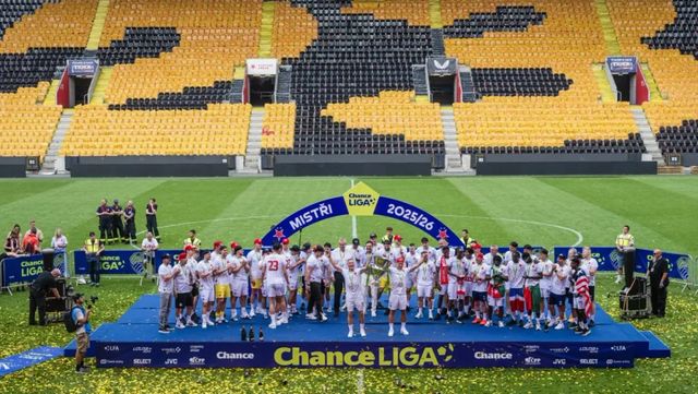 Slavia převzala mistrovský titul před prázdnými tribunami