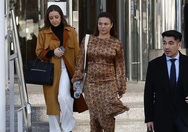 Elisa Mouliaá retira la acusación contra Íñigo Errejón