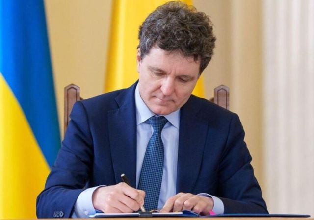 Președintele Nicușor Dan a promulgat legea care permite continuarea construcției hidrocentralelor începute înainte de 2007