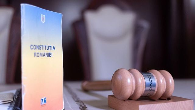 Nicușor Dan sesizează CCR privind guvernanța corporativă a întreprinderilor publice: Decontări arbitrare în exercitarea mandatului