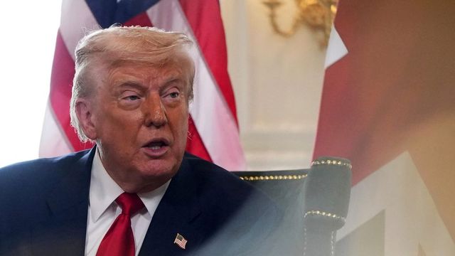Trump da a Putin «10 o 12 días» para poner fin a la guerra de Ucrania