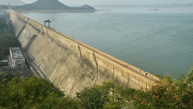 Water level in Mettur dam stands at 91.53 feet