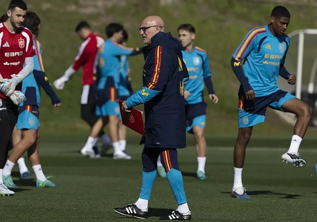 De la Fuente: «Tenemos la decisión tomada en la portería»