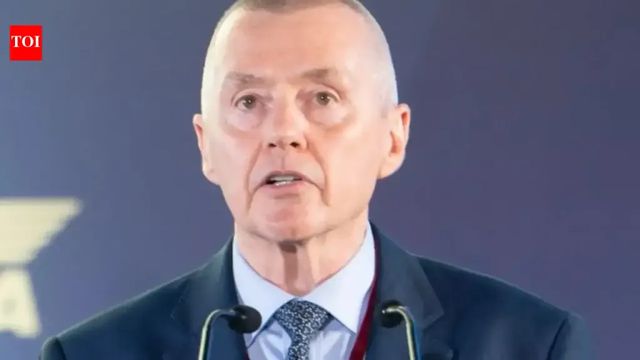 IndiGo names veteran William Walsh CEO after flight cancellations crisis