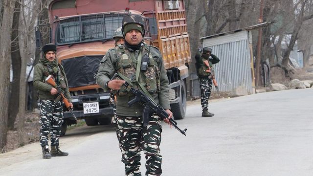 Jammu-Kashmir: Encounter Breaks Out Between Security Forces, Terrorists In Pulwama